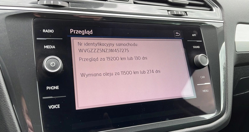 Volkswagen Tiguan cena 102900 przebieg: 79300, rok produkcji 2018 z Piaseczno małe 667